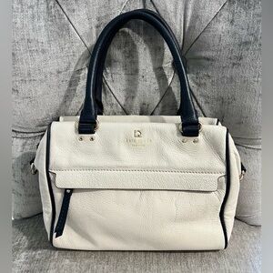Kate Spade Pebbled Leather Hand Bag - EUC